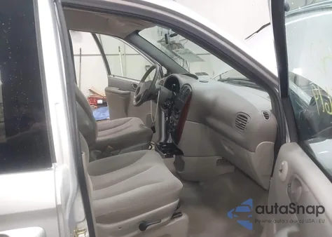 2003 Chrysler Town & Country from USA, damaged, VIN 2C4GP24393R242130